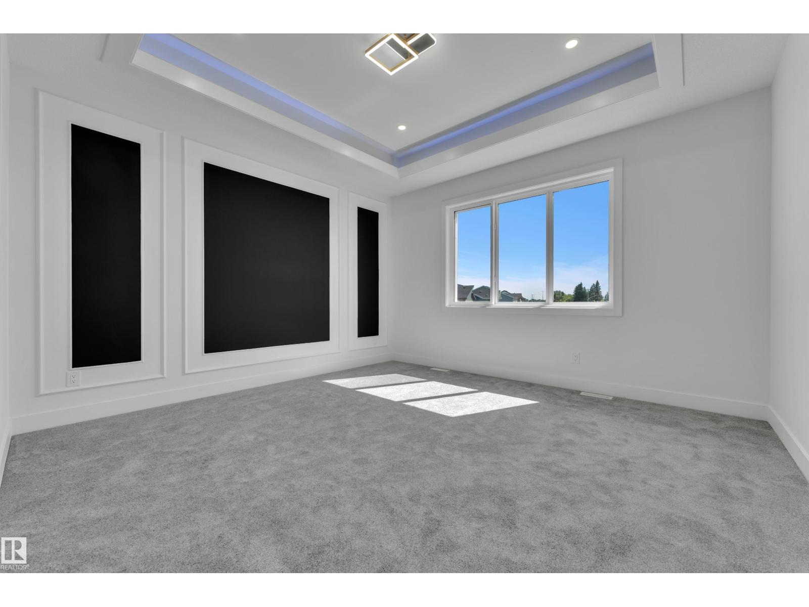 Upper bonus room with carpet